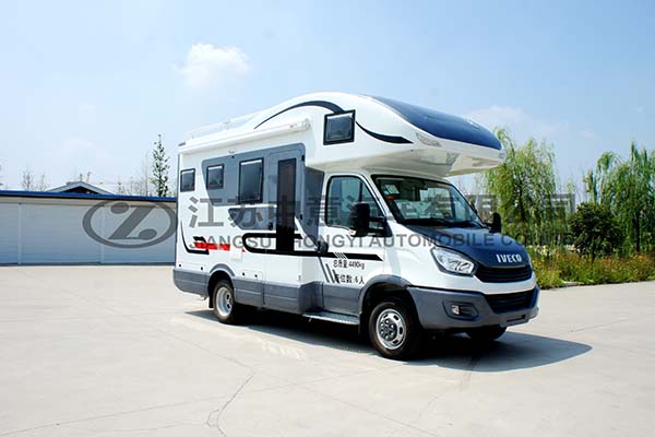 驾驶自动挡房车应该注意哪些问题