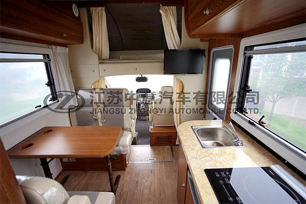 中意SZY5041XLJ大通自动挡房车