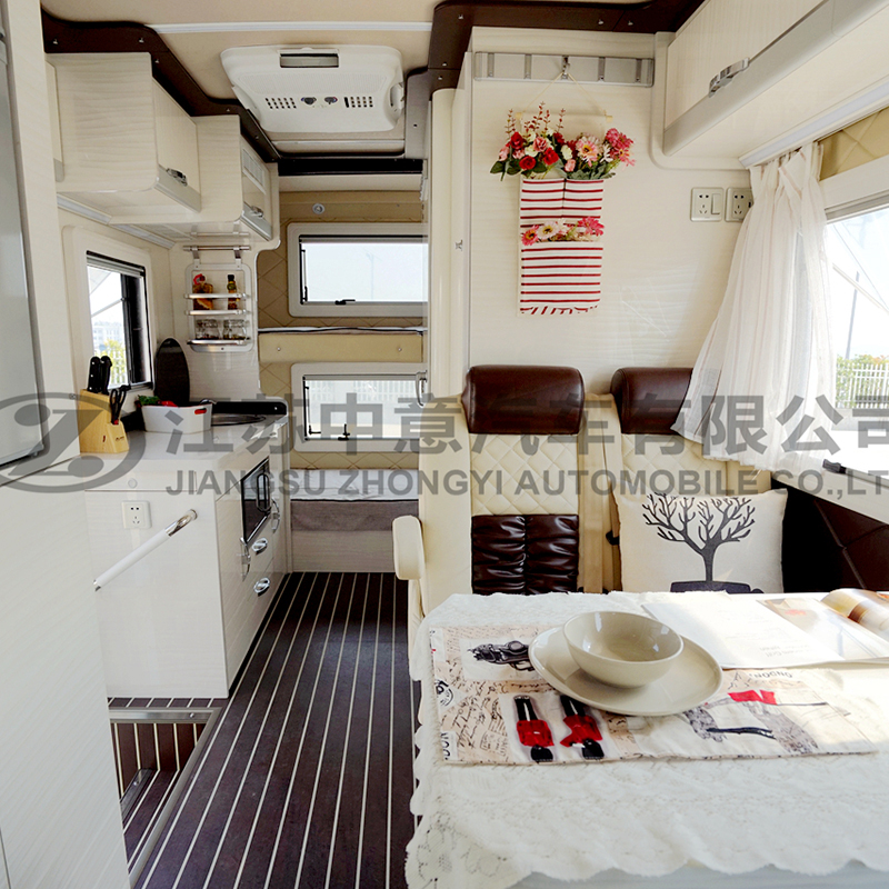 中意自动挡依维柯c型房车价格？